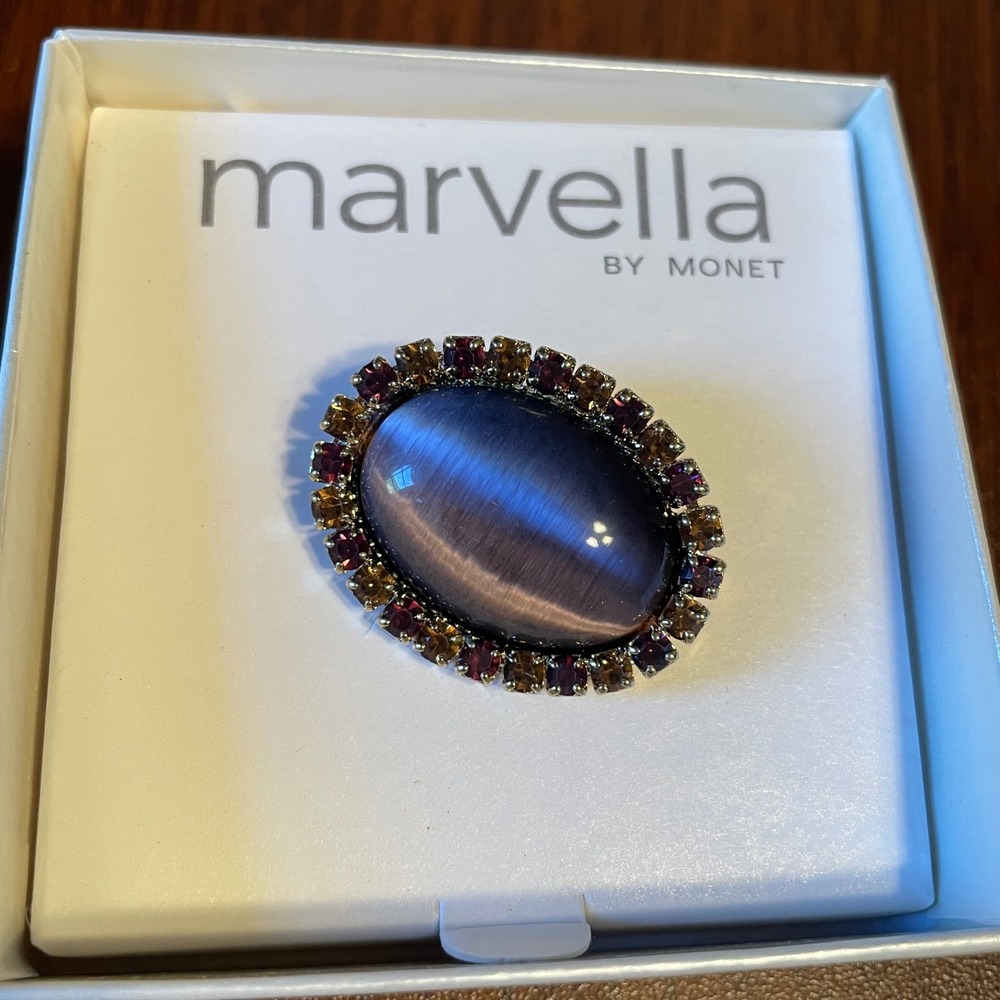 Marvella by Monet Purple Cats Eye Rhinestone Brooch Gold Tone Oval Pin New Box